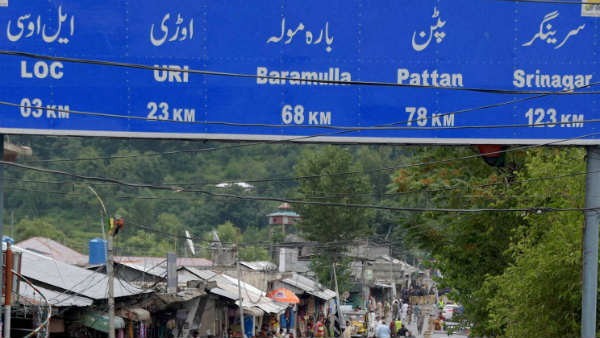 इमरान की दावों की पोल खोलता है पीओके का संविधान