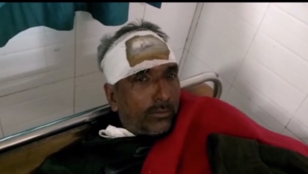 कार पर भी किया हमला