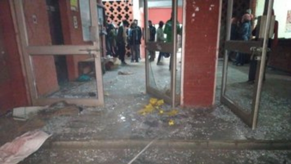 दाखिला प्रक्रिया प्रभावित की गई