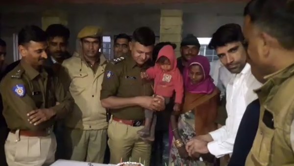 two year child Kidnap from Jodhpur incident record in CCTV two year child Kidnap from Jodhpur incident record in CCTV