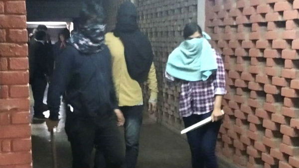 सुप्रीम कोर्ट की निगरानी में हो जेएनयू हिंसा की जांच