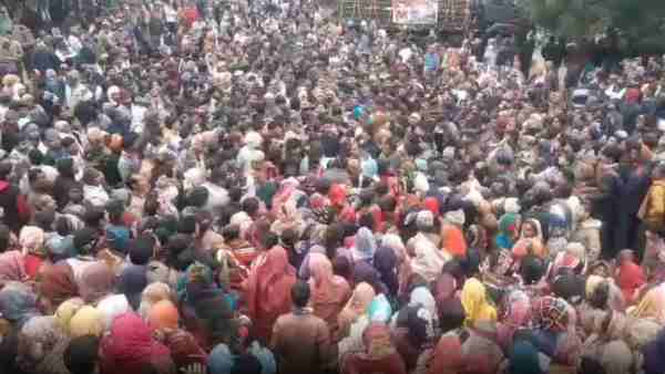 martyr army soldier Dharmendra Singh reached the village ghatampur martyr army soldier Dharmendra Singh reached the village ghatampur