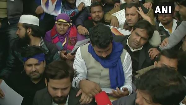 Delhi Police, Chandrashekhar Azad, bhim army, delhi, Jama Masjid, चंद्रशेखर आजाद, जामा मस्जिद, दिल्ली पुलिस Delhi Police, Chandrashekhar Azad, bhim army, delhi, Jama Masjid, चंद्रशेखर आजाद, जामा मस्जिद, दिल्ली पुलिस