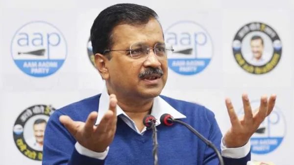 'सीएम केजरीवाल को तानाशाह'