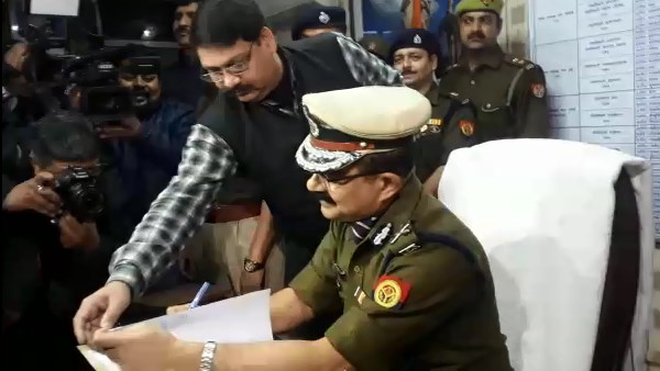 सात साल सीबीआई में भी रहे