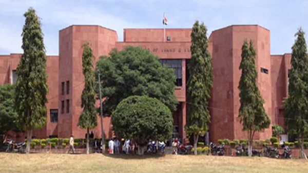 jammu kashmir high court denotifies recruitment for 33 post jammu kashmir high court denotifies recruitment for 33 post