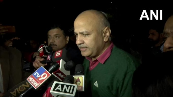 Manish Sisodia said 46 sitting MLAs have been given tickets 15 sitting MLAs have been replaced Manish Sisodia said 46 sitting MLAs have been given tickets 15 sitting MLAs have been replaced