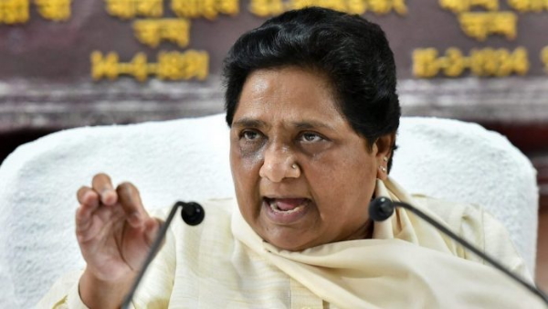 यूपी सरकार को चेताया