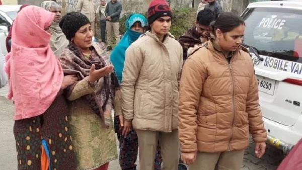 पांच लोगों के खिलाफ केस दर्ज
