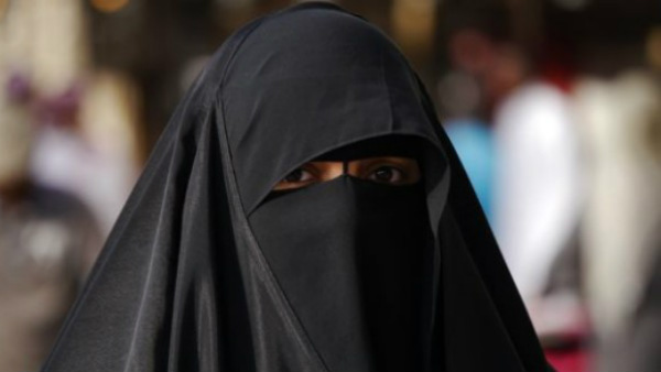 Minor Hindu girl in Pakistan sent to Womens Protection Center after forced conversion - marriage Minor Hindu girl in Pakistan sent to Womens Protection Center after forced conversion - marriage