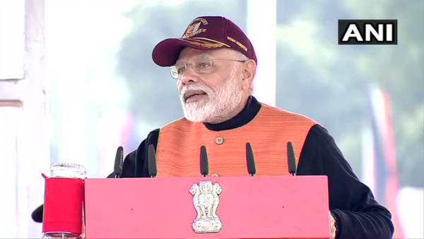 NCC के कार्यक्रम में पीएम मोदी ने पाक पर बोला हमला, बोले- उसे हराने में 10 दिन भी नहीं लगेंगे NCC के कार्यक्रम में पीएम मोदी ने पाक पर बोला हमला, बोले- उसे हराने में 10 दिन भी नहीं लगेंगे