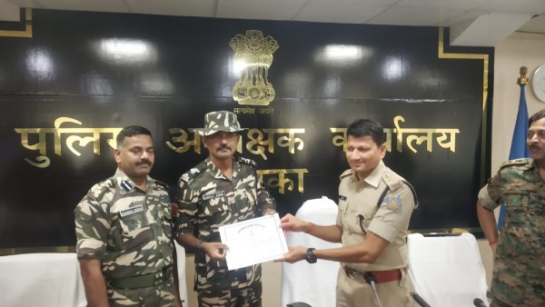 20 नक्सलियों को किया डटकर सामना
