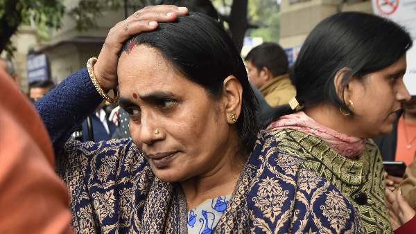 एक जिताऊ प्रत्याशी साबित हो सकती है निर्भया की मां