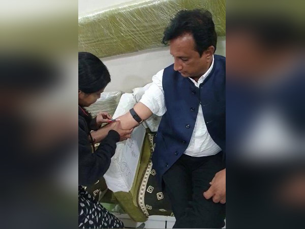 Gujarat: Congress MLA written poster with blood against CAA and NRC Gujarat: Congress MLA written poster with blood against CAA and NRC