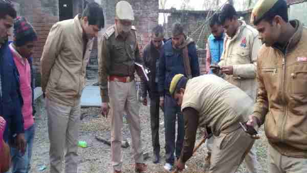 सात साल की बेटी ने किया घटना का खुलासा