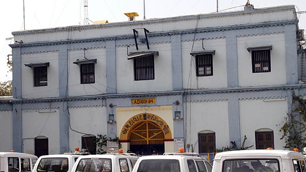 गुजरात विधानसभा में पारित किया गया था यह कानून
