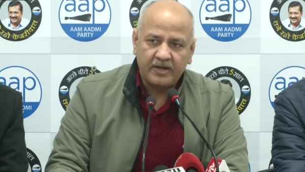 विधायकों के टिकट कटने पर क्या बोले सिसोदिया