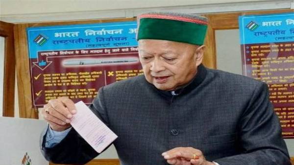 प्रदेशों में अभी तक बन चुके हैं दो राजधानी और दो डिप्टी सीएम