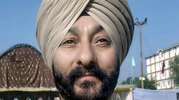 देविंदर सिंह के कबूलनामे का गहन तहकीकात जरूरी देविंदर सिंह के कबूलनामे का गहन तहकीकात जरूरी