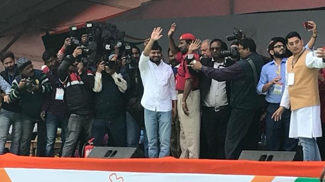 पटना के गांधी मैदान में इस क़ानून के ख़िलाफ़ जुटी भारी भीड़ पटना के गांधी मैदान में इस क़ानून के ख़िलाफ़ जुटी भारी भीड़