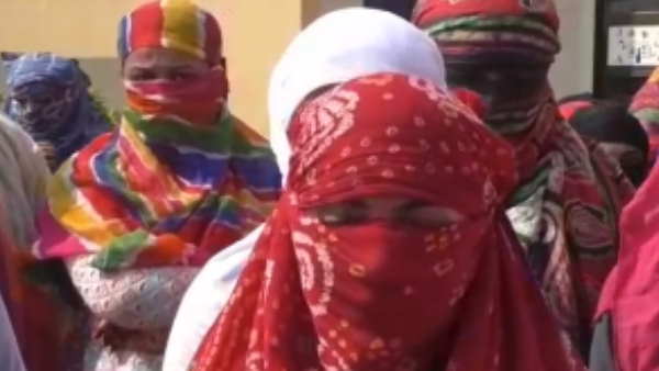 कॉलेज प्रशासन ने मांगी माफी