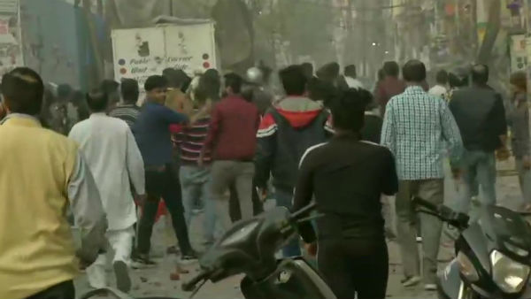 सभी स्कूलों को बंद रखने की घोषणा
