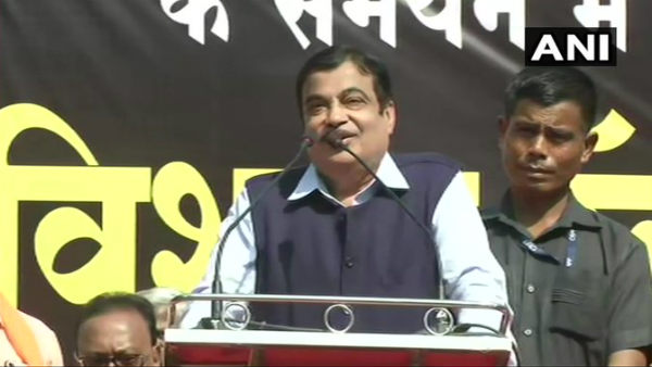 'सेकुलर का मतलब धर्मनिरपेक्षता नहीं'