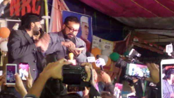 Anurag Kashyap visit Shaheen Bagh caa NRC jamia Anurag Kashyap visit Shaheen Bagh caa NRC jamia