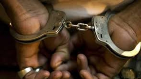 40 जगहों पर दी दबिश, 21 गिरफ्तार