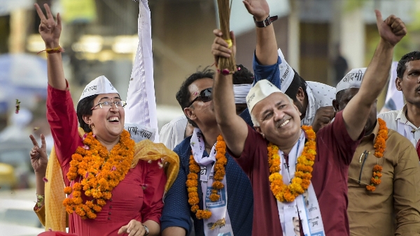 'काम की राजनीति की घृणा की राजनीति पर जीत हुई'