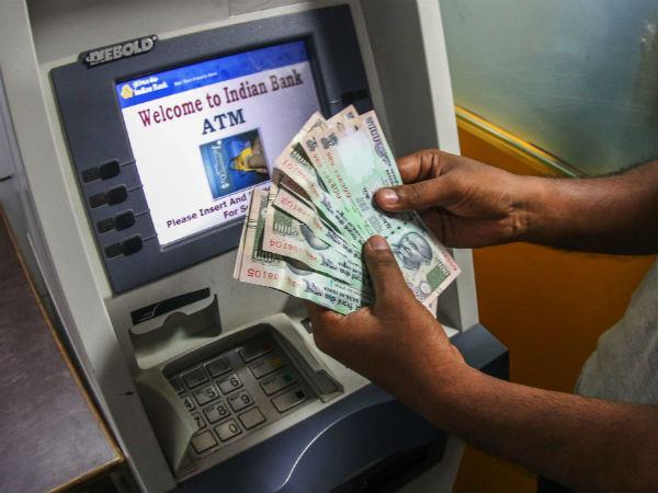 2000 के नोट के बदले बढ़ाई जाएगी 200 रुपए के नोटों की संख्या