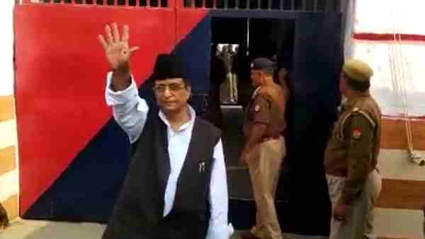 MP Azam Khan shifted to Sitapur district Jail with wife Tanjim Fatima and son Abdullah Azam MP Azam Khan shifted to Sitapur district Jail with wife Tanjim Fatima and son Abdullah Azam