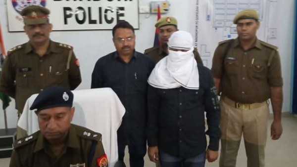 भदोही के होटल में रेप करने का आरोप