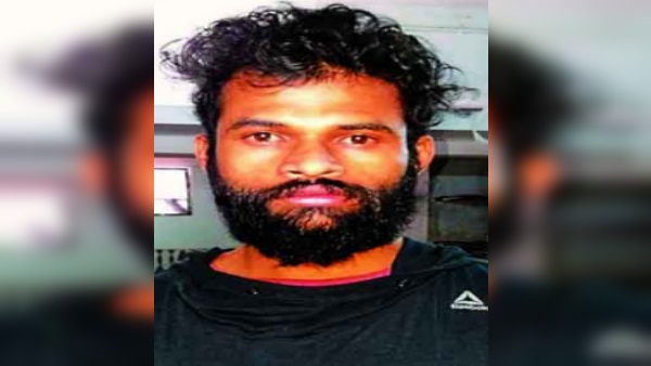 टिक टॉक और वेब सीरीज में करता है एक्टिंग