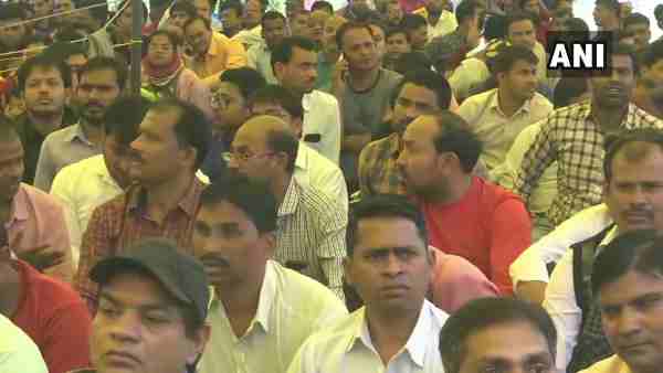राहुल गांधी को भेजेंगे बाल