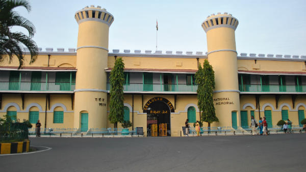 Central governments big statement on Savarkars mercy petition in Andaman jail Central governments big statement on Savarkars mercy petition in Andaman jail