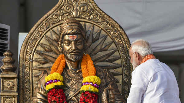 छत्रपति शिवाजी के पास 400 से 500 जहाज!