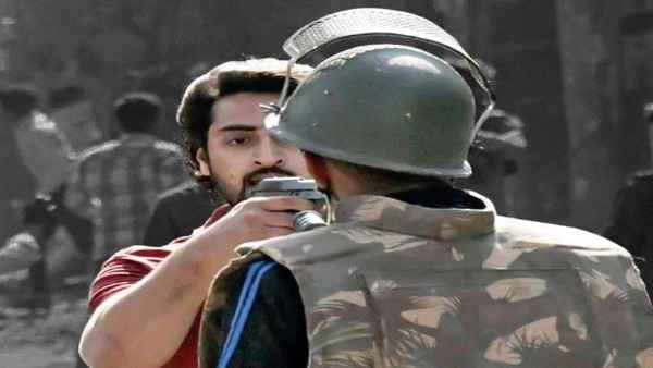 इस तस्वीर ने बयां की पुलिस की हकीकत