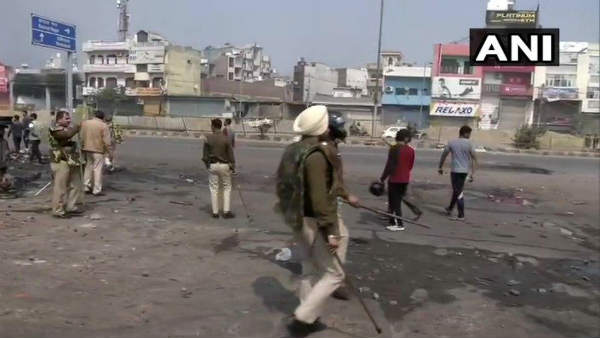 delhi-6 delhi-6