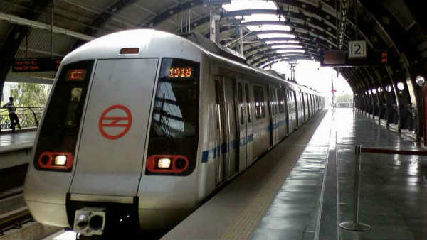 युवती ने ट्वीट कर बताई मेट्रो में हुई इस शर्मनाक घटना की पूरी कहानी