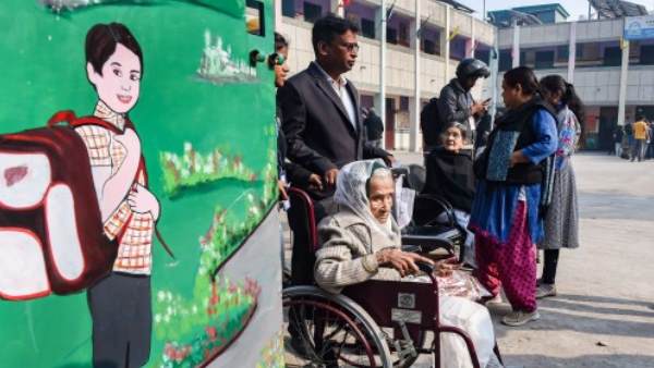 Delhi Assembly Election 2020, Delhi Assembly Election, Delhi Election, Delhi, bjp, aap, aam aadmi party, pictures, politicians, voting, दिल्ली विधानसभा चुनाव 2020, दिल्ली विधानसभा चुनाव, दिल्ली, दिल्ली चुनाव, तस्वीरें, राजनेता, वोटिंग, मतदान Delhi Assembly Election 2020, Delhi Assembly Election, Delhi Election, Delhi, bjp, aap, aam aadmi party, pictures, politicians, voting, दिल्ली विधानसभा चुनाव 2020, दिल्ली विधानसभा चुनाव, दिल्ली, दिल्ली चुनाव, तस्वीरें, राजनेता, वोटिंग, मतदान