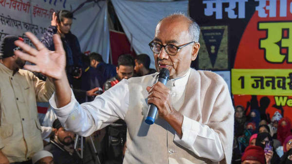 Digvijay Singh gave this answer to the statement of 15 crore of Waris Pathan Digvijay Singh gave this answer to the statement of 15 crore of Waris Pathan