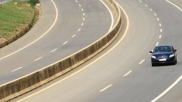 Budget 2020: Transport gets ₹1.7 trillion, Government To Monetise 6000 Km Of Highways Budget 2020: Transport gets ₹1.7 trillion, Government To Monetise 6000 Km Of Highways