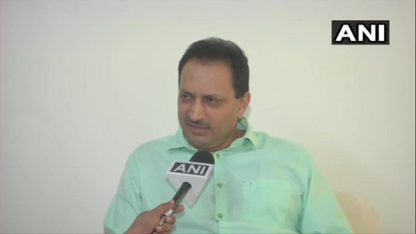 bjp mp anant kumar hegde clarifies never said a word against Mahatma Gandhi and Pandit Nehru bjp mp anant kumar hegde clarifies never said a word against Mahatma Gandhi and Pandit Nehru