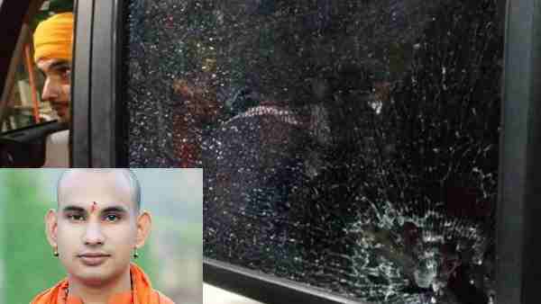 stone pendling attack on the vehicle of cm yogi adityanath close Mahant Kaushalendra Giri stone pendling attack on the vehicle of cm yogi adityanath close Mahant Kaushalendra Giri