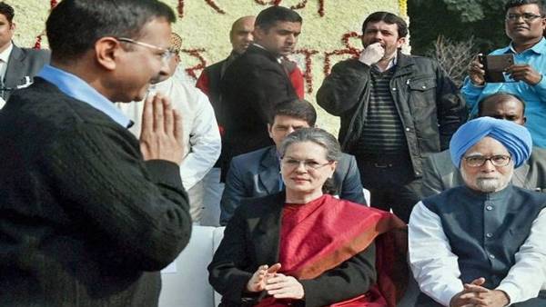 दिल्ली में केजरीवाल की पकी दाल में तड़का कांग्रेस ने ही लगाई है