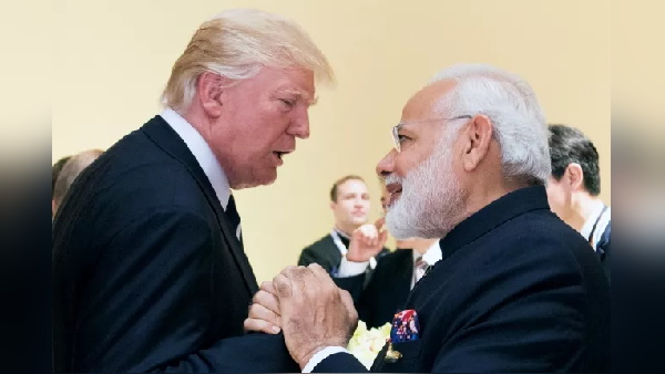 लोगों को बस में ही फूड पैकेट और पानी दिया जाएगा