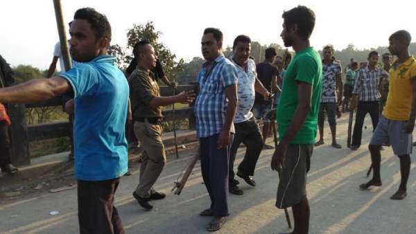 meghalaya, citizenship amenment act, shillong, internet suspend, curfew, caa, ilp, inner line permit, मेघालय, नागरिकता संशोधन कानून, शिलांग, इंटरनेट बंद, कर्फ्यू, सीएए, आईएलपी, इनर लाइन परमिट meghalaya, citizenship amenment act, shillong, internet suspend, curfew, caa, ilp, inner line permit, मेघालय, नागरिकता संशोधन कानून, शिलांग, इंटरनेट बंद, कर्फ्यू, सीएए, आईएलपी, इनर लाइन परमिट