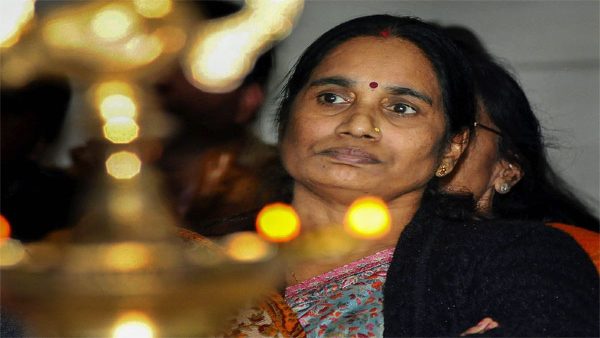 निर्भया के दोषियों की फांसी देरी के लिए दिल्ली सरकार पर लगे आरोप