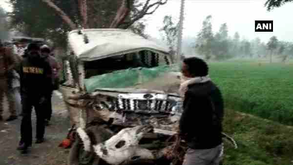 Rampur: Five people died in a road accident Rampur: Five people died in a road accident